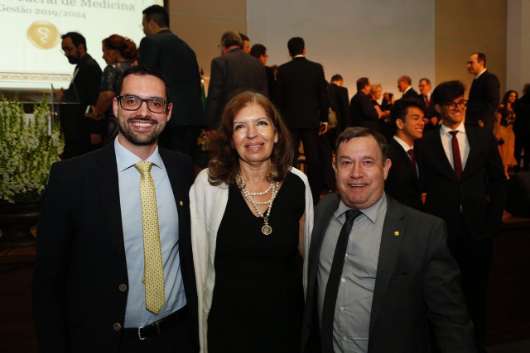 Fernando Uberti, Tatiana Della Giustina e Edson Machado na solenidade
